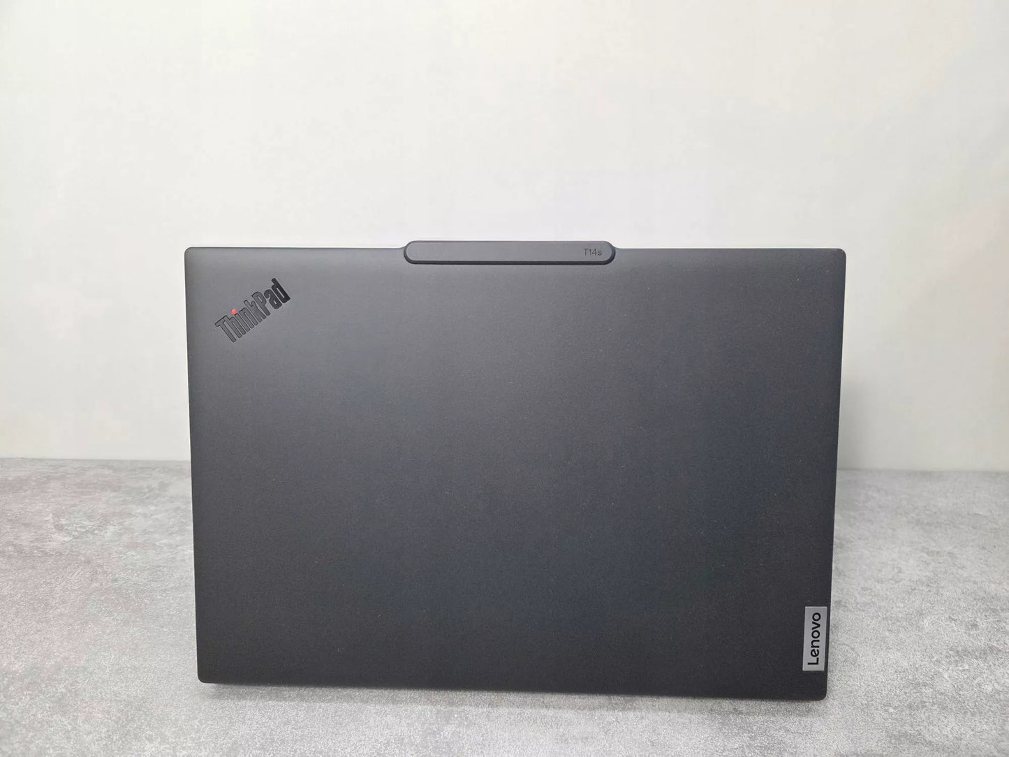 Nešiojamas kompiuteris Lenovo ThinkPad T14s Gen 6 – Intel Ultra 5 225U, 16 GB RAM, 512 GB SSD, 14″ ekranas
