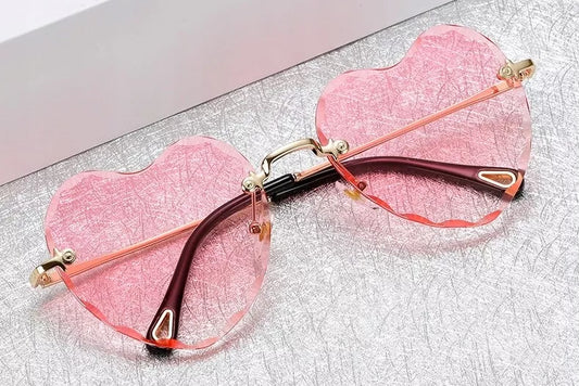 Moteriški saulės akiniai be rėmelio „Širdutės“, UV400 + dėklas