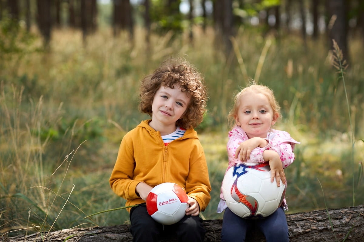 Futbolo kamuolys 5 dydžio FLYING MIKE, skirtas treniruotėms aikštelėje, baltas
