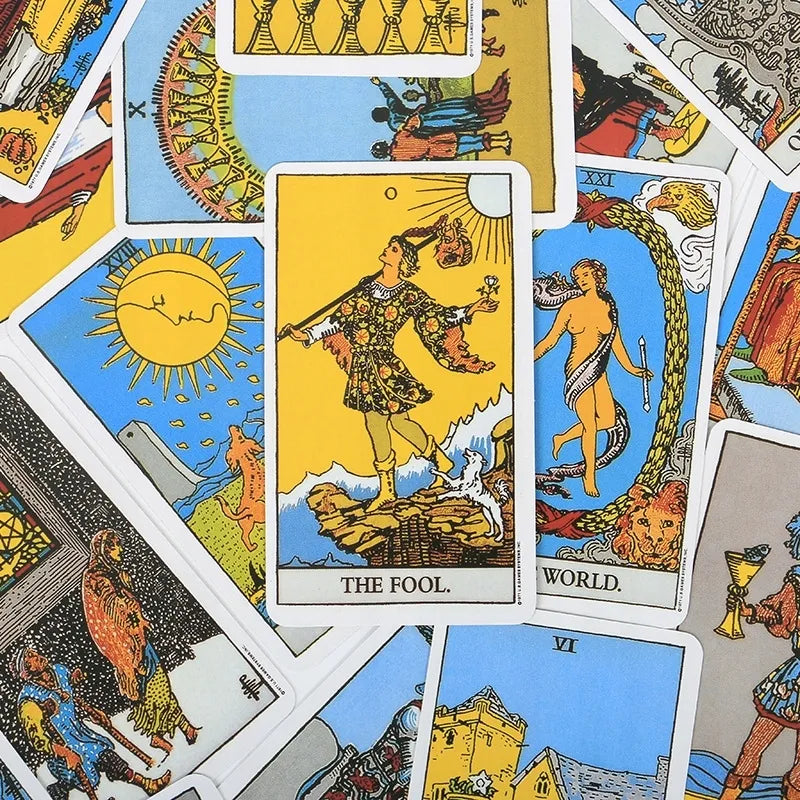 Klasikinių taro kortų rinkinys THE RIDER TAROT 78 vnt. kortų būrimas