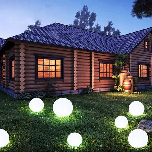 Saulės lempa sodo dekoracija 4 LED BALTAS RUTULYS 25cm terasa balkonas P-025
