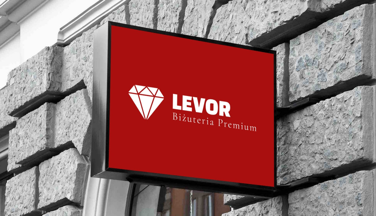 AMŽINA ROŽĖ DĖŽUTĖJE DOVANA MOTERIMS KAROLIAI + Apyrankė