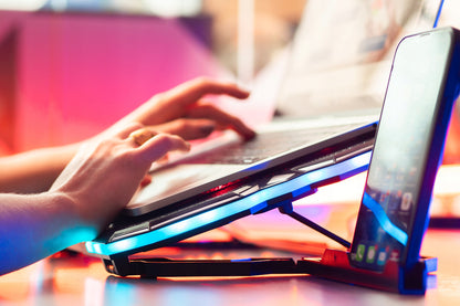 Aušinimo stovas nešiojamam kompiuteriui, reguliuojamas 9-17", LED RGB, 2x USB