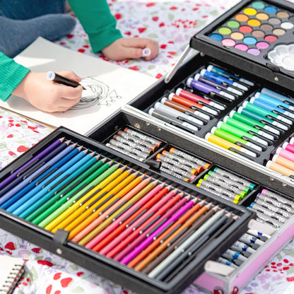 Tapymo ir piešimo rinkinys vaikams: kreidelės, dažai, flomasteriai, pastelės, lagaminas