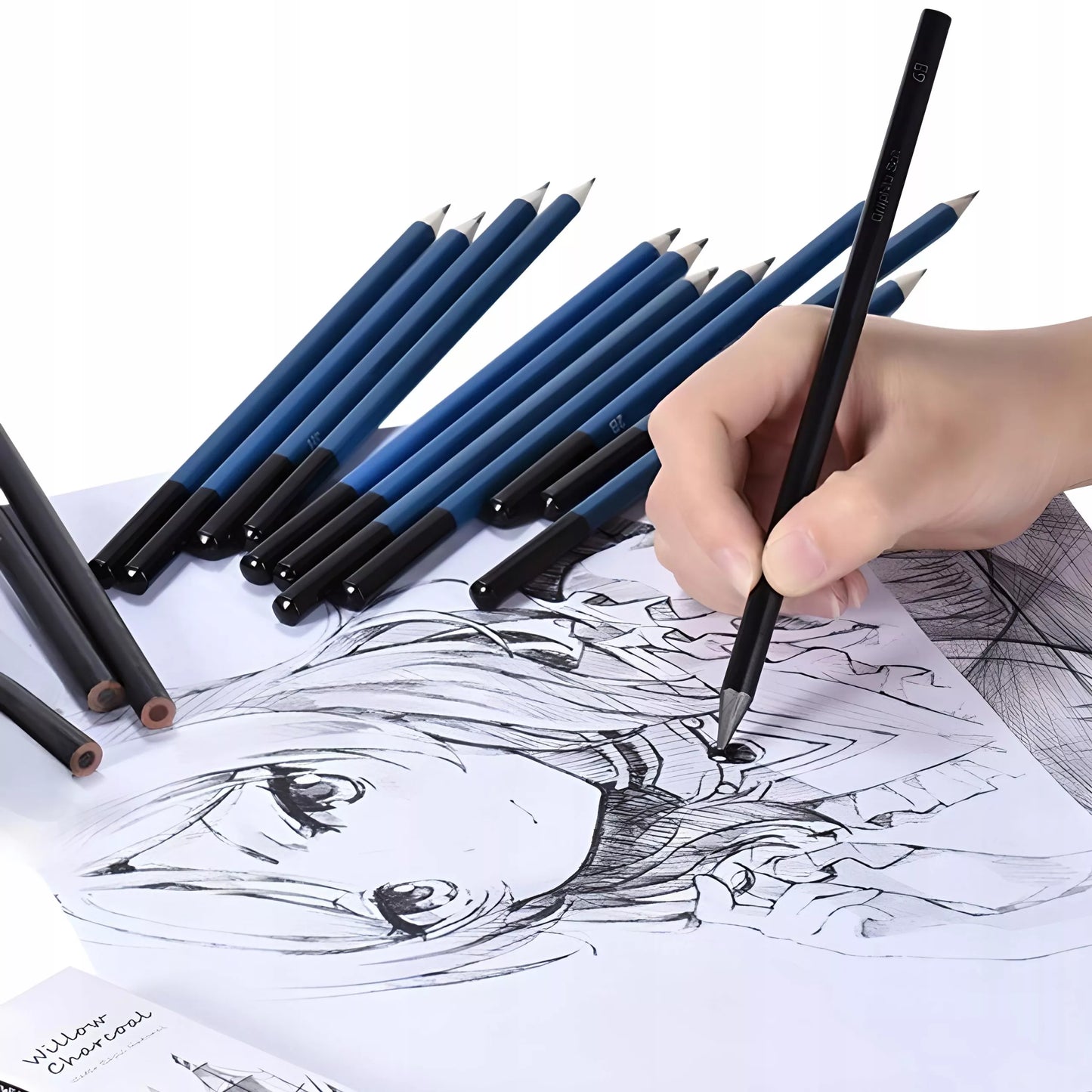PROFESIONALUS PIEŠTUKŲ SKETCHINGUI IR BRĖŽYMUI RINKINYS 32W1 PIEŠTUKAI + DĖKLAS