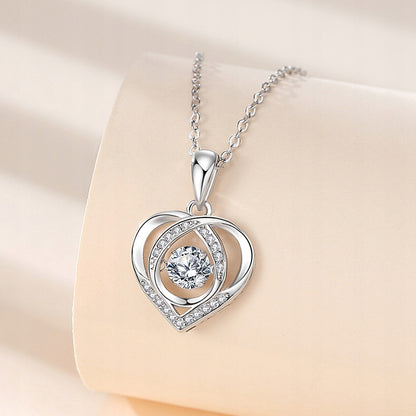 AMŽINA ROŽĖ DĖŽUTĖJE DOVANA MOTERIMS KAROLIAI + Apyrankė