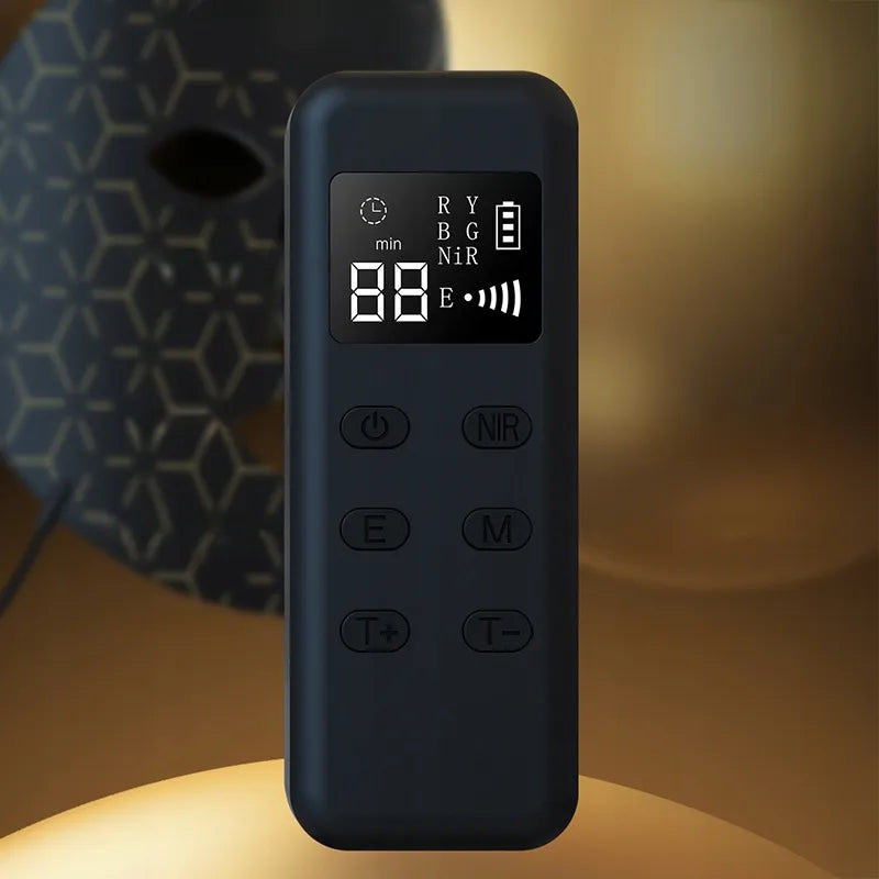 4-in-1 LED veido kaukė (šviesos terapija, anti-age, pultelis)