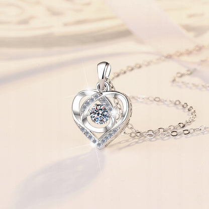 AMŽINA ROŽĖ DĖŽUTĖJE DOVANA MOTERIMS KAROLIAI + Apyrankė