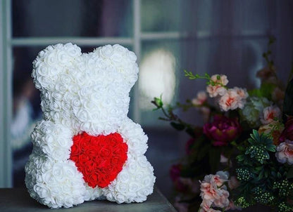 MEŠKUTĖ IŠ ROŽIŲ Didelė 40CM XXL dovanai BALTA su Širdele iš 650 Žiedlapių