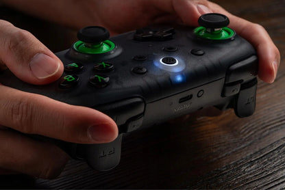 8BitDo Ultimate 2C belaidis žaidimų valdiklis, skirtas „Windows“ kompiuteriams ir „Android“, juodas