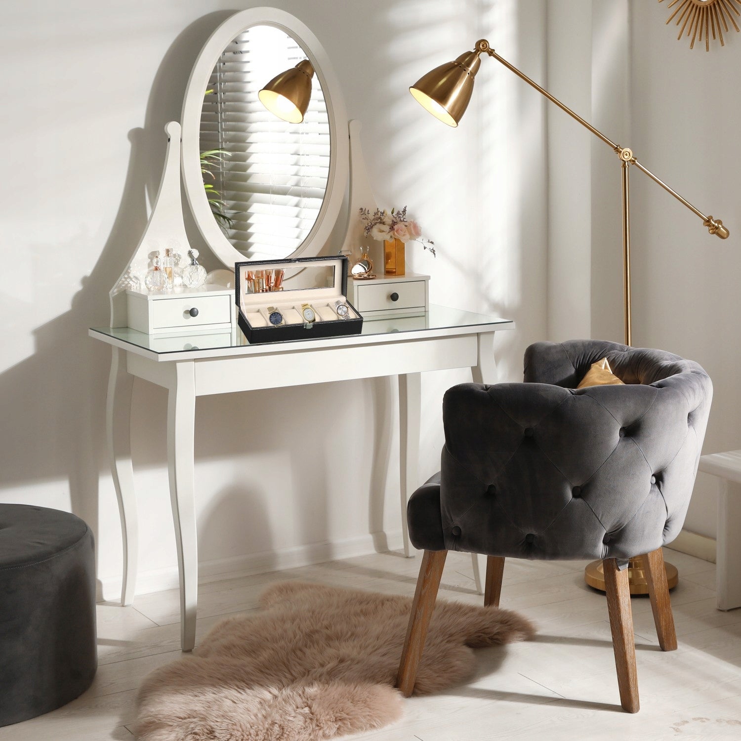 LAIKRODŽIŲ DĖŽUTĖ PAPUOŠALŲ ORGANIZATORIUS 6 SKYRIŲ JUODA STILINGA