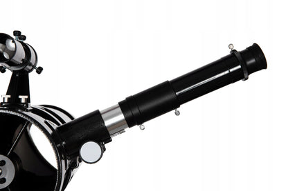 Teleskopas OPTICON Universe 114F1000 – Mėnulio, planetų ir žvaigždžių stebėjimui