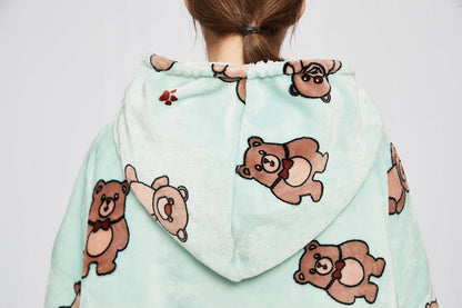 Šiltas "oversize" tipo "kocobluzos" (pledo tipo bliuzonas) 2 viename, su gobtuvu, kišenėmis, imitacija "misi" (avies vilnos tipo) ir dirbtiniu kailiu, patogus