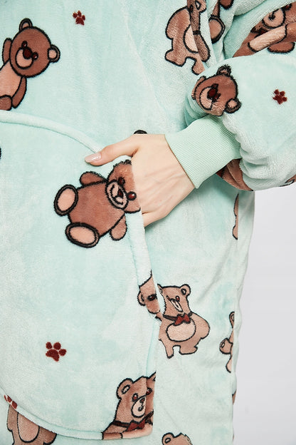 Šiltas "oversize" tipo "kocobluzos" (pledo tipo bliuzonas) 2 viename, su gobtuvu, kišenėmis, imitacija "misi" (avies vilnos tipo) ir dirbtiniu kailiu, patogus