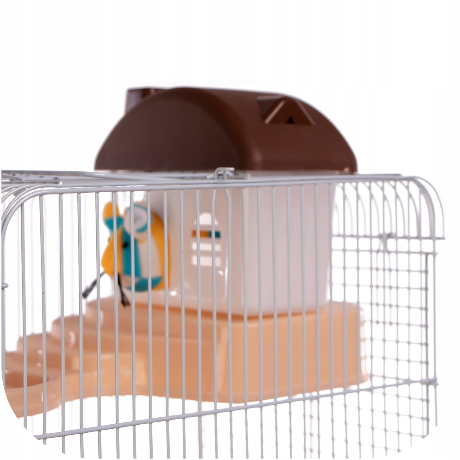 RUDAS TRIJŲ AUKŠTŲ NARVAS SMEGDUKAMS SU RATU IR ČIUOŽYKLAIS