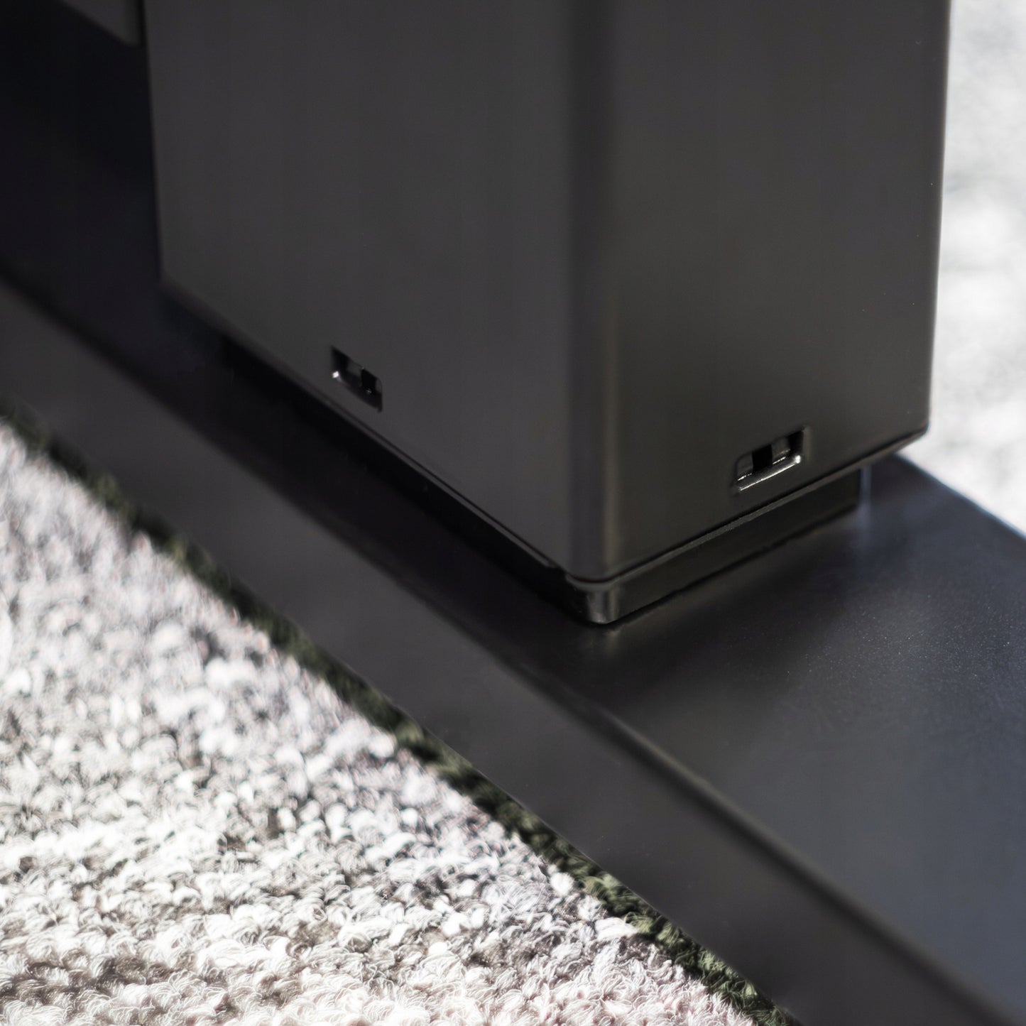 Elektrinis reguliuojamas stalas Control+ 120/60 aukščio reguliavimas 73-122 cm