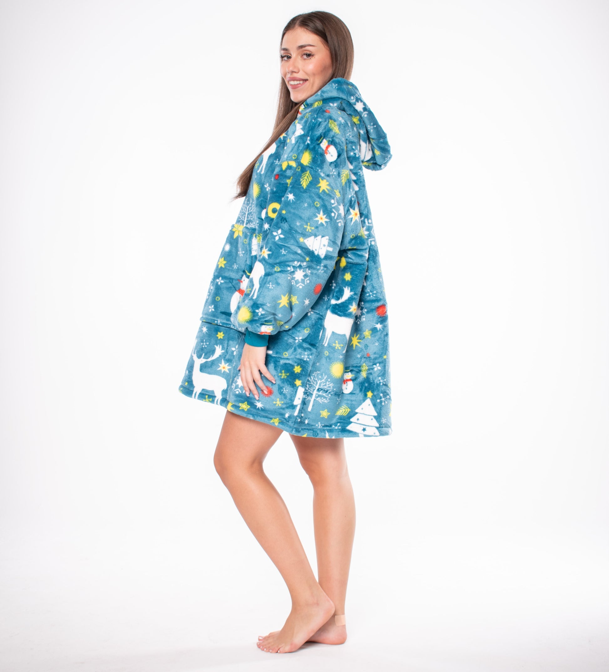 Megztinis-Antklodė "Kocobluza" 2-in-1, Oversize, su Gobtuvu, Storas Sherpa, Mėlynas, su Snieguolėmis