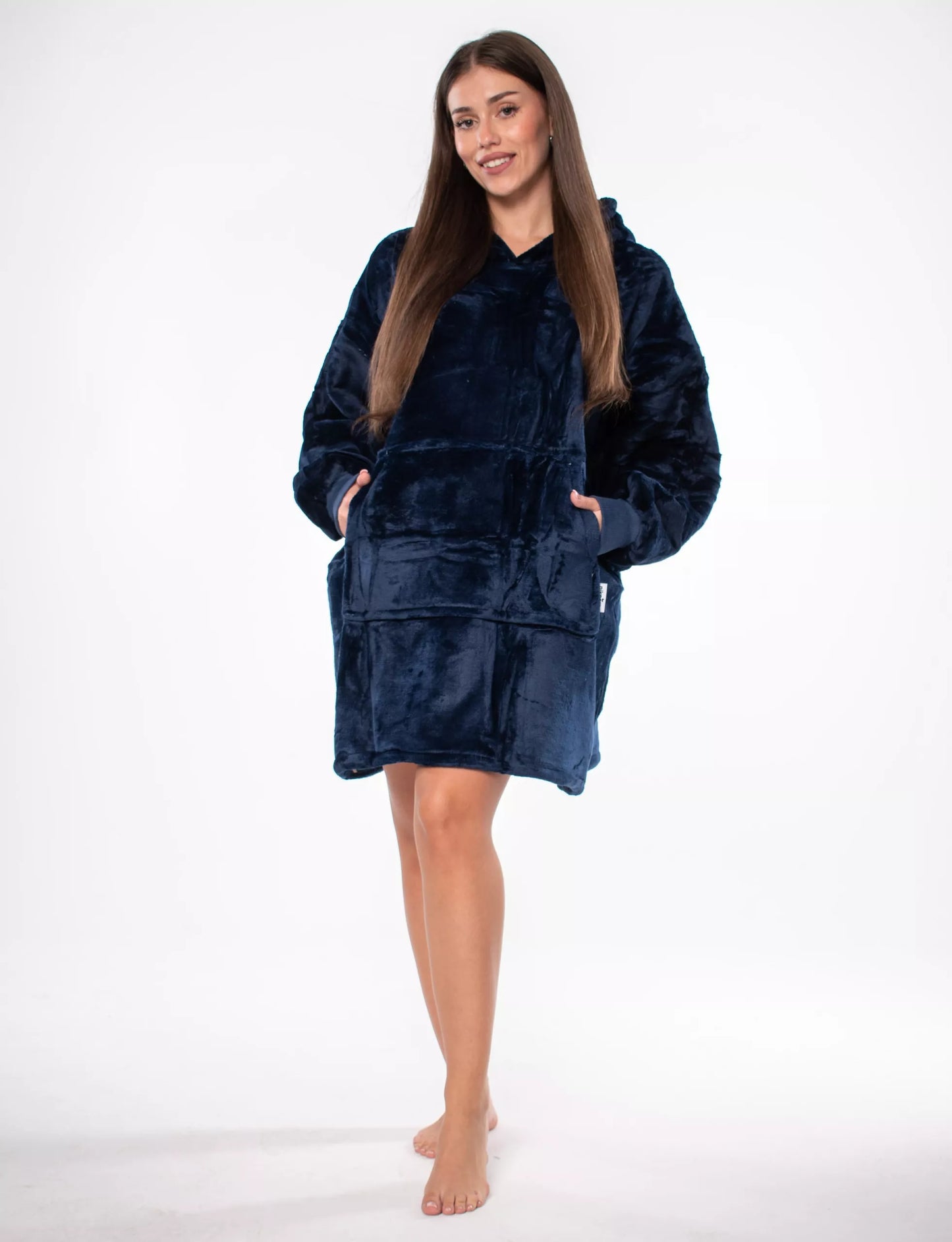 Džemperis-antklodė Kocobluza 2in1 Oversize XXL su gobtuvu, storus šerpa audinio, tamsiai mėlynas