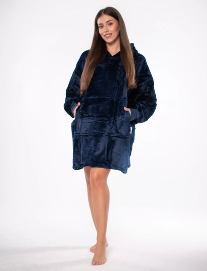 Džemperis-antklodė Kocobluza 2in1 Oversize XXL su gobtuvu, storus šerpa audinio, tamsiai mėlynas