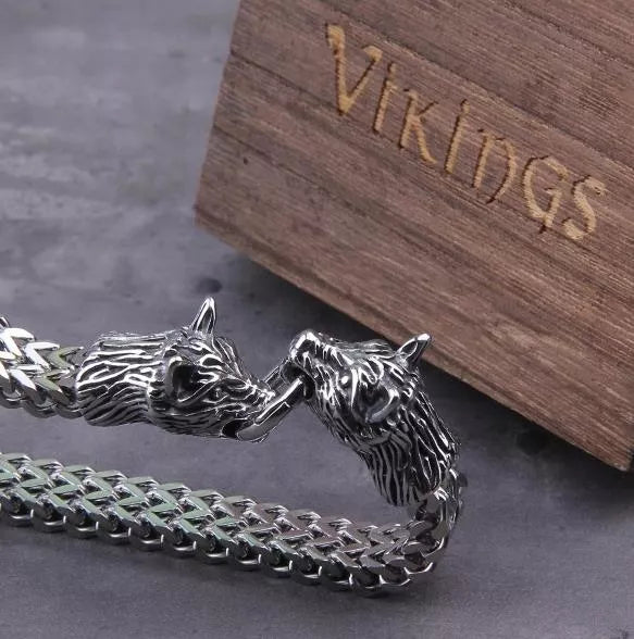Vikingo vyriška apyrankė „Thor ir vilkas“, chirurginis plienas