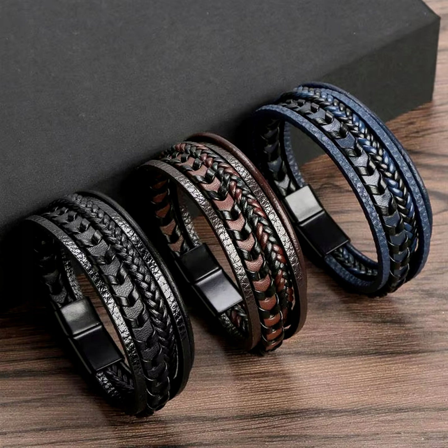 Vyriška odinė apyrankė, ruda, trigubas dirželis, nerūdijantis plienas 316L