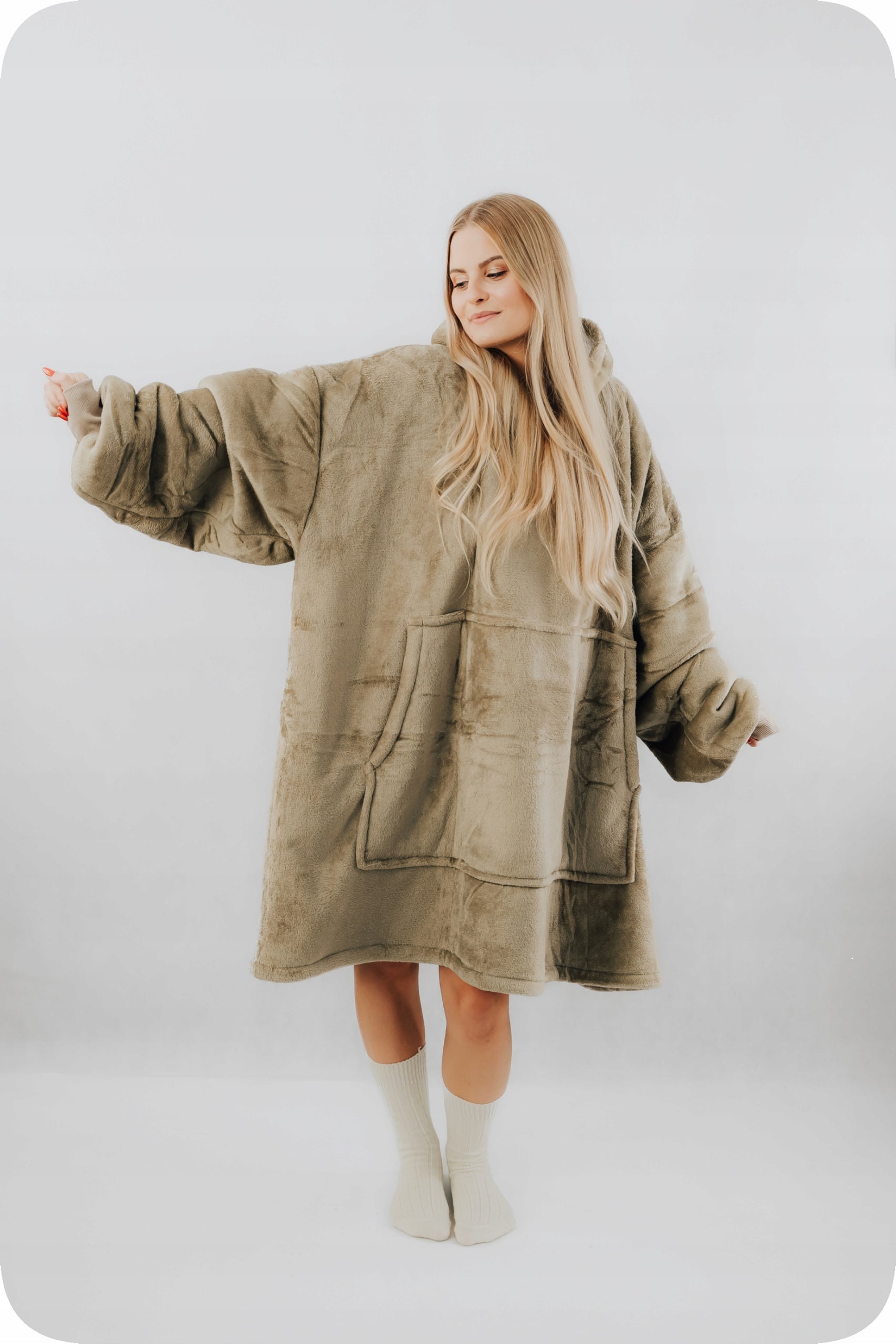 „Comfy Moment“ "Sherpa“ džemperis/pledas, "beige" – storas, purus, "oversize" stiliaus