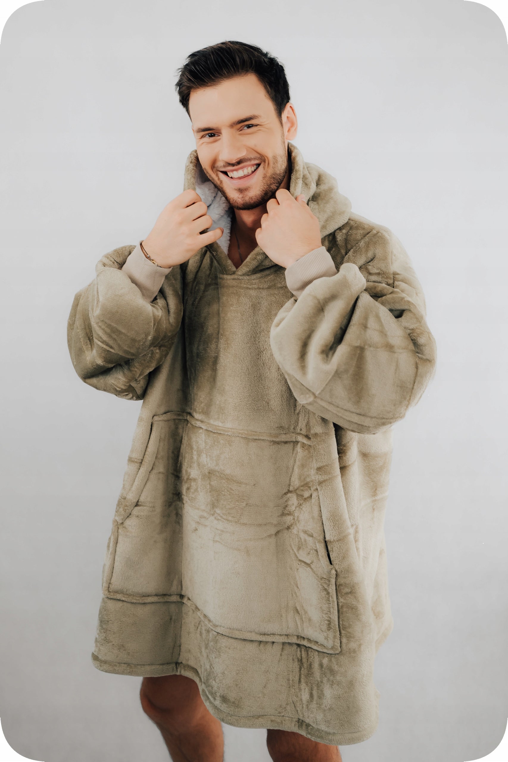 „Comfy Moment“ "Sherpa“ džemperis/pledas, "beige" – storas, purus, "oversize" stiliaus