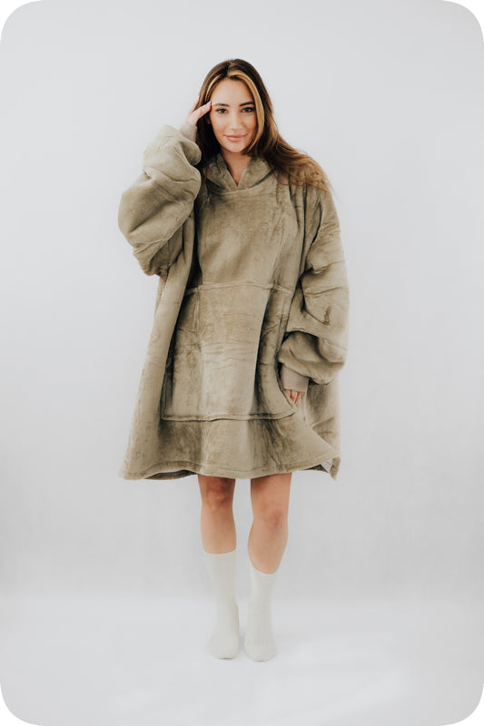 „Comfy Moment“ "Sherpa“ džemperis/pledas, "beige" – storas, purus, "oversize" stiliaus