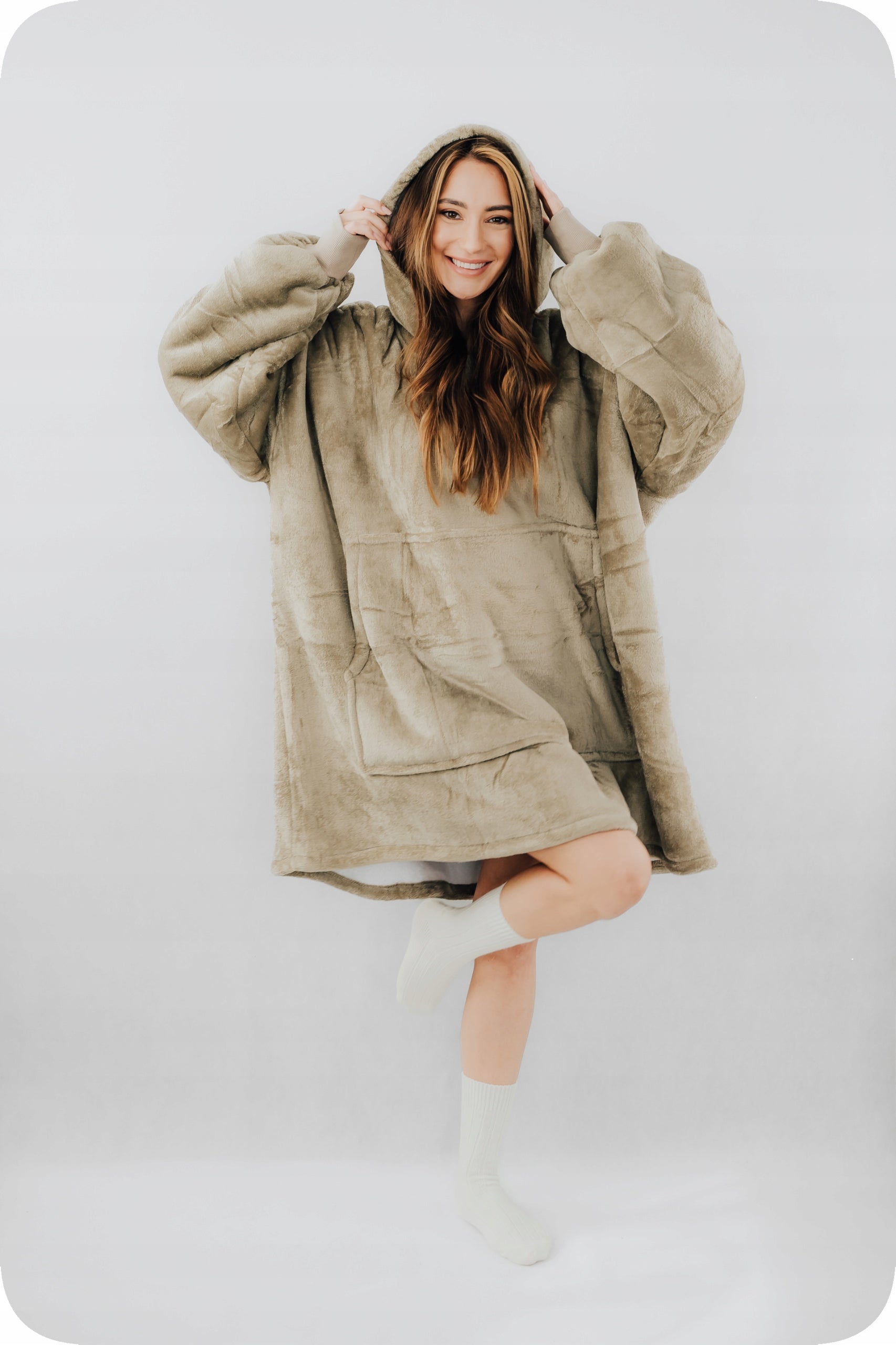 „Comfy Moment“ "Sherpa“ džemperis/pledas, "beige" – storas, purus, "oversize" stiliaus