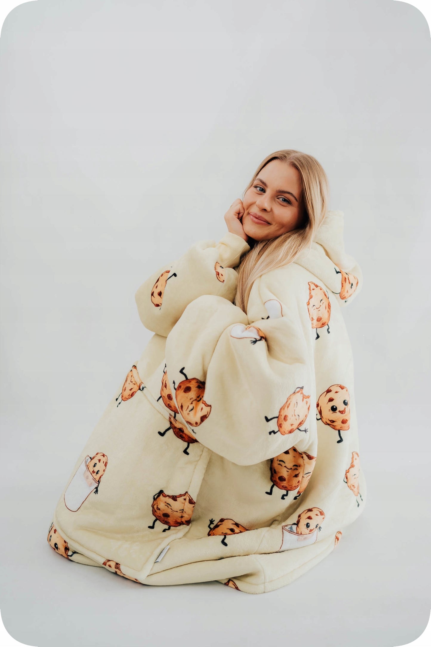 Comfy Moment Meškiukas su gobtuvu "Saumedis" #Cookie – storo pūkinio Sherpa audinio oversize modelis