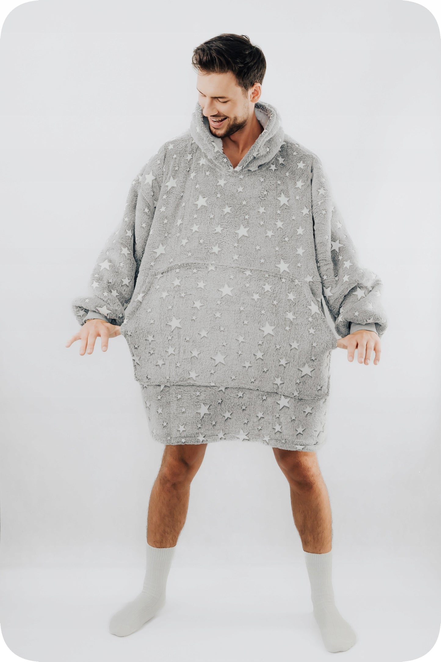 Comfy Moment Džemperis-pledas su mažomis žvaigždutėmis #Stars – storas, purus sherpa oversize stiliaus