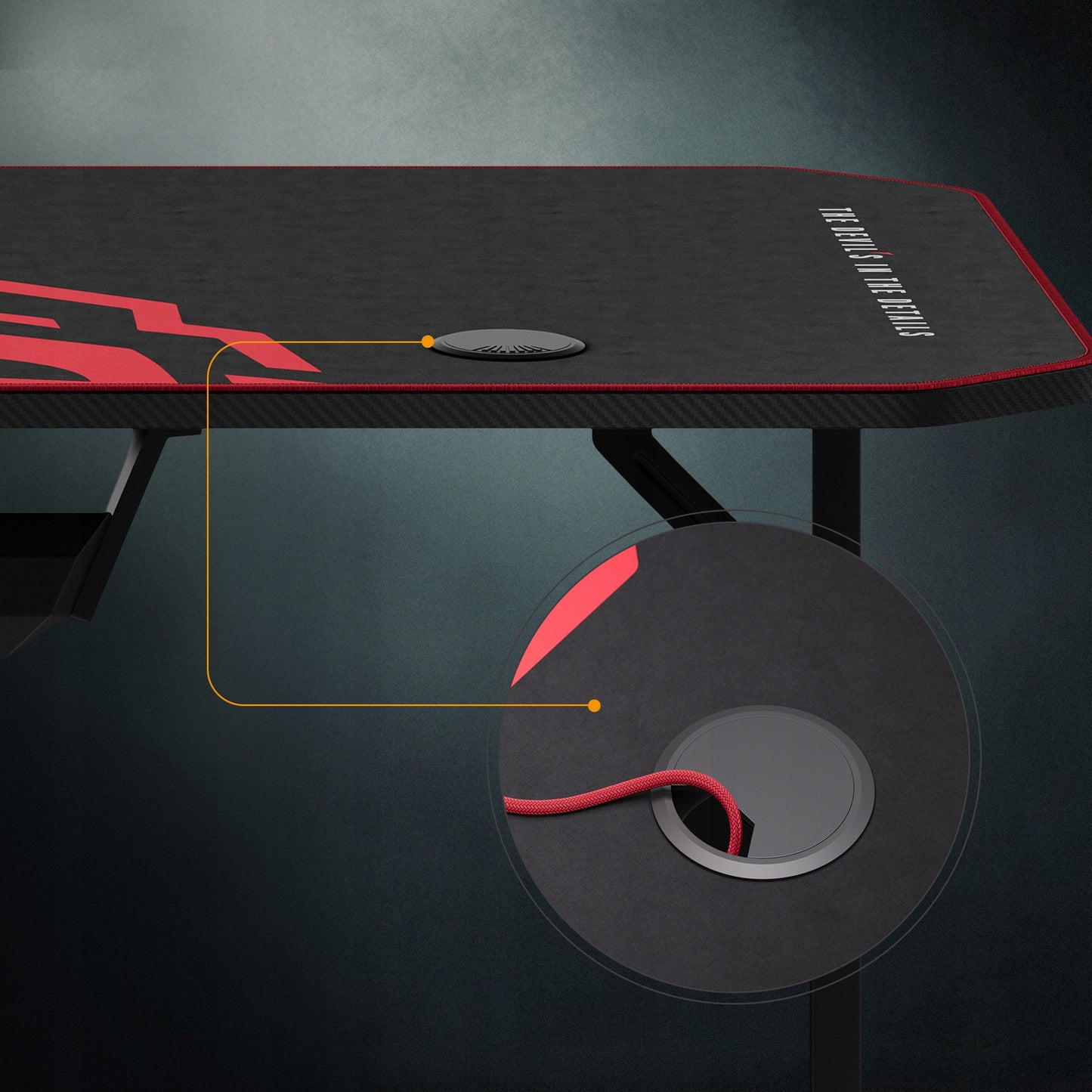 DIABLO Žaidimų stalas 140cm + Laikikliai ir kilimėlis