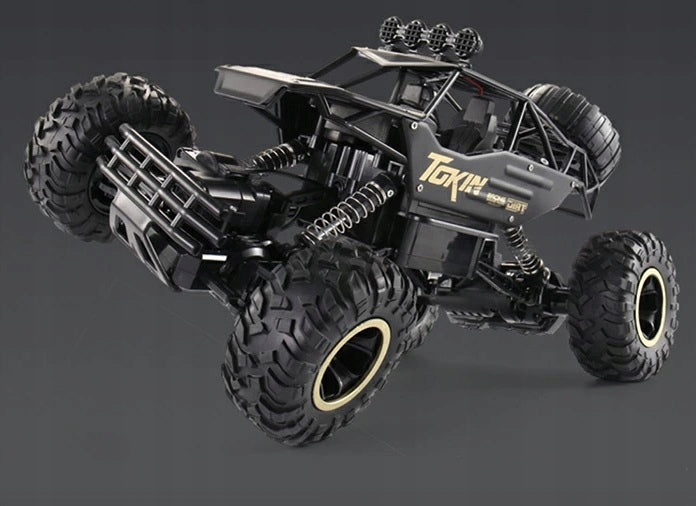 Didelis nuotoliniu būdu valdomas automobilis RC metalinis visureigis 4x4 pavara 1:12 su valdymo pulteliu