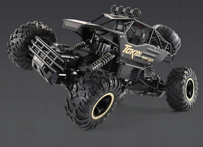 Didelis nuotoliniu būdu valdomas automobilis RC metalinis visureigis 4x4 pavara 1:12 su valdymo pulteliu