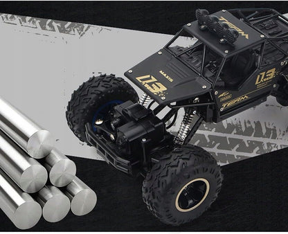 Didelis nuotoliniu būdu valdomas automobilis RC metalinis visureigis 4x4 pavara 1:16 su valdymo pultu