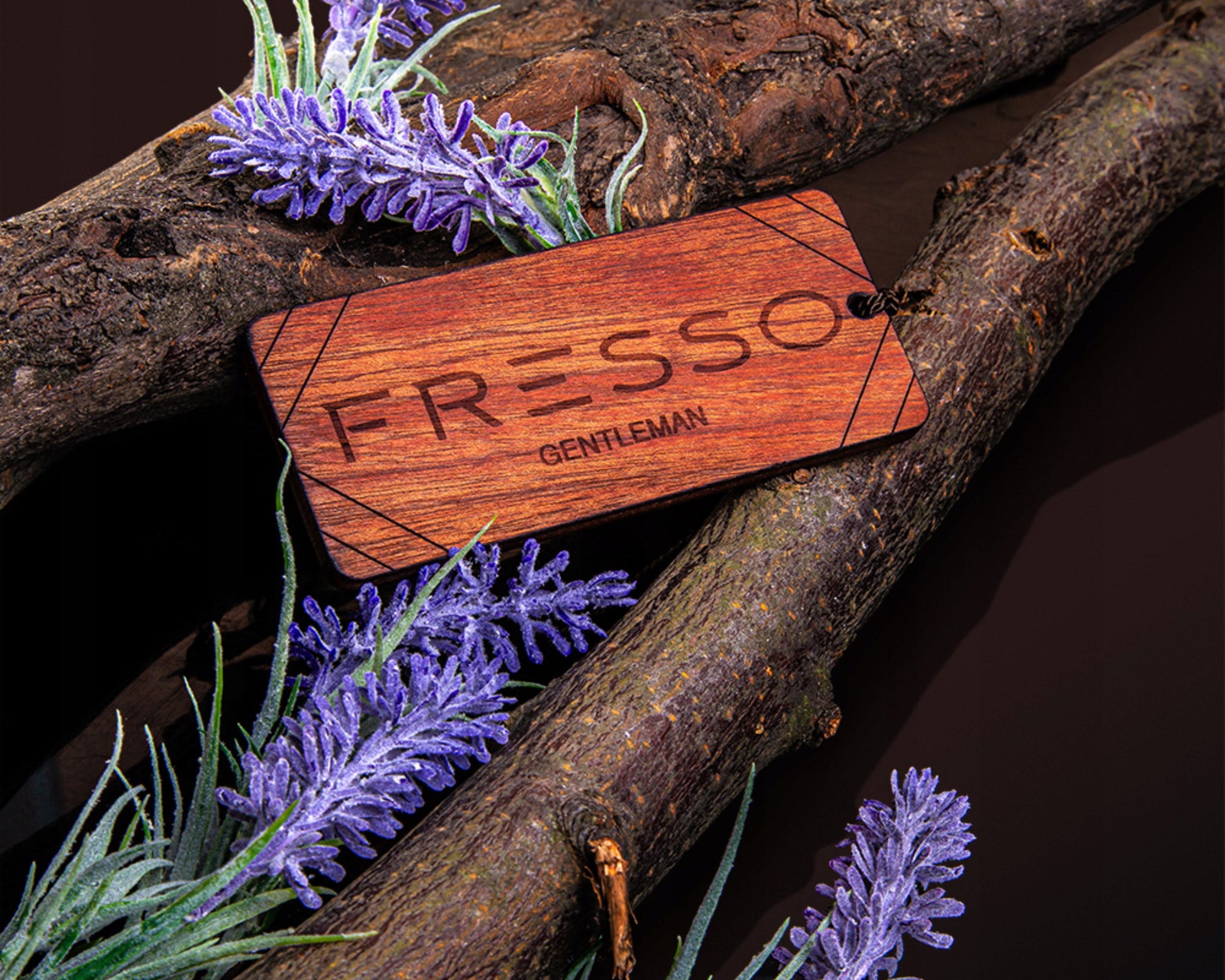 FRESSO MINI GIFT BOX GENTLEMAN KVĖPIKLIS AUTOMOBILIUI, AUTOMOBILIŲ KVEPALAI