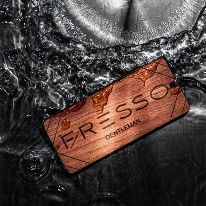 FRESSO MINI GIFT BOX GENTLEMAN KVĖPIKLIS AUTOMOBILIUI, AUTOMOBILIŲ KVEPALAI