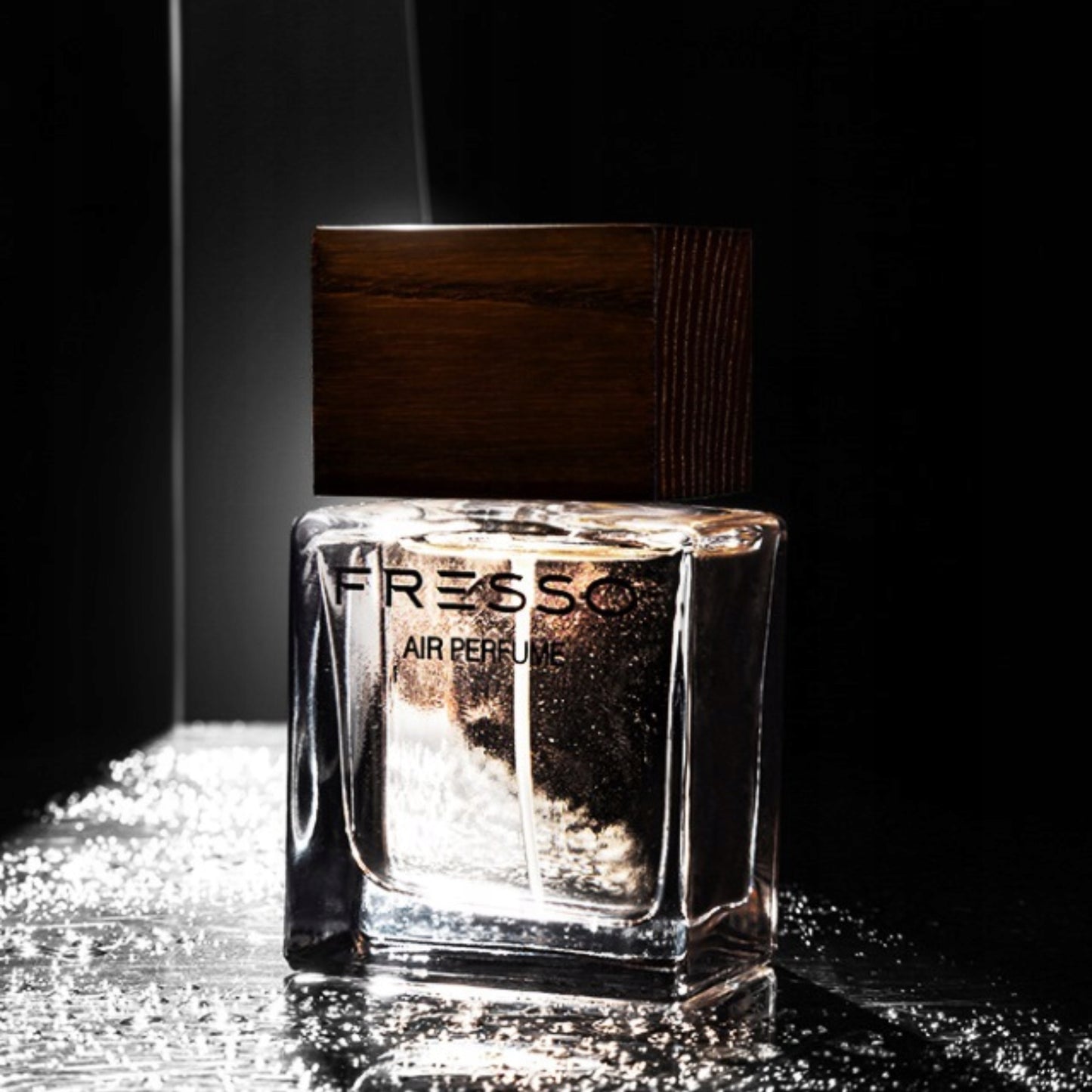 FRESSO MINI GIFT BOX GENTLEMAN KVĖPIKLIS AUTOMOBILIUI, AUTOMOBILIŲ KVEPALAI