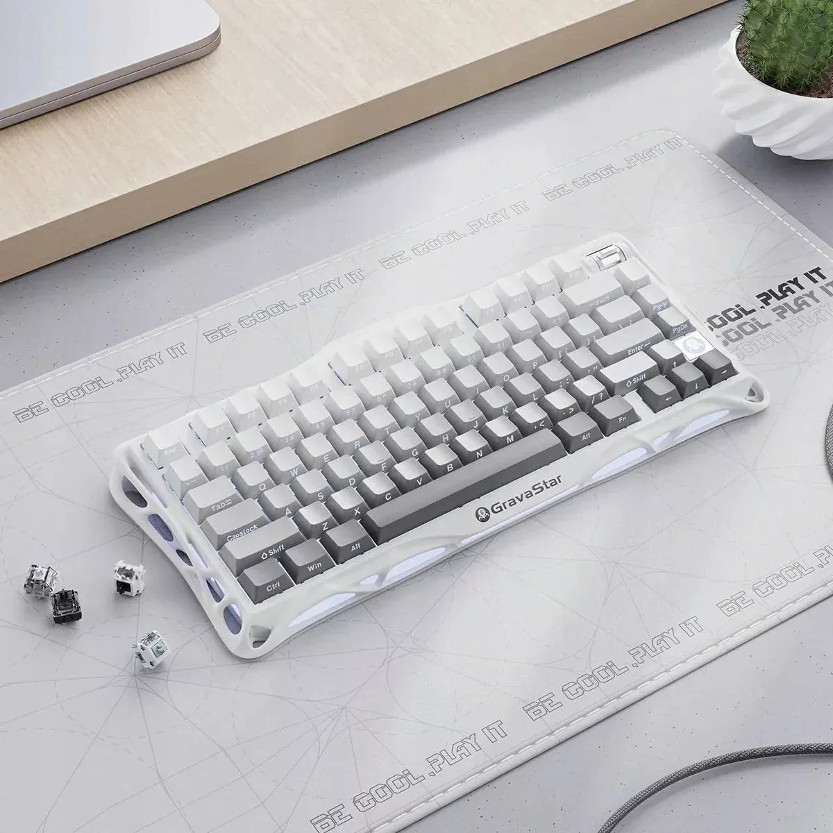 GravaStar Mercury K1 Bela belaidė mechaninė klaviatūra