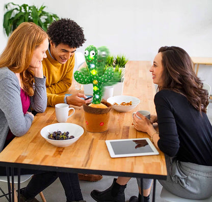 Dainuojantis, šokantis, kartojantis, kalbantis kaktusas su USB, LED, linksmas vaikams
