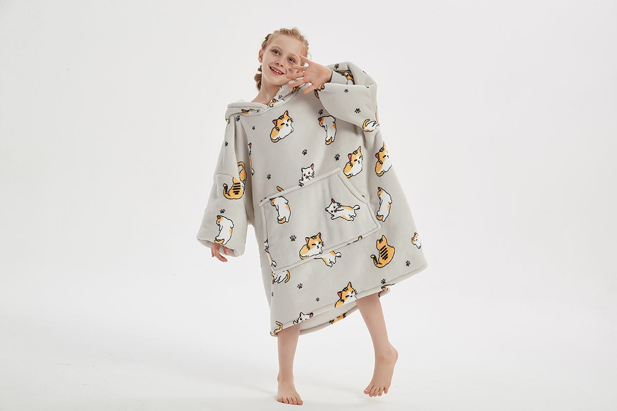 Šilta oversize antklodės džemperis 2 viename, storas XXL, su katėmis. KOCOBLUZA su gobtuvu, patogus