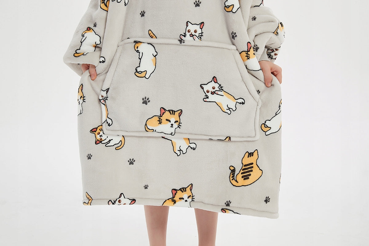 Šilta oversize antklodės džemperis 2 viename, storas XXL, su katėmis. KOCOBLUZA su gobtuvu, patogus