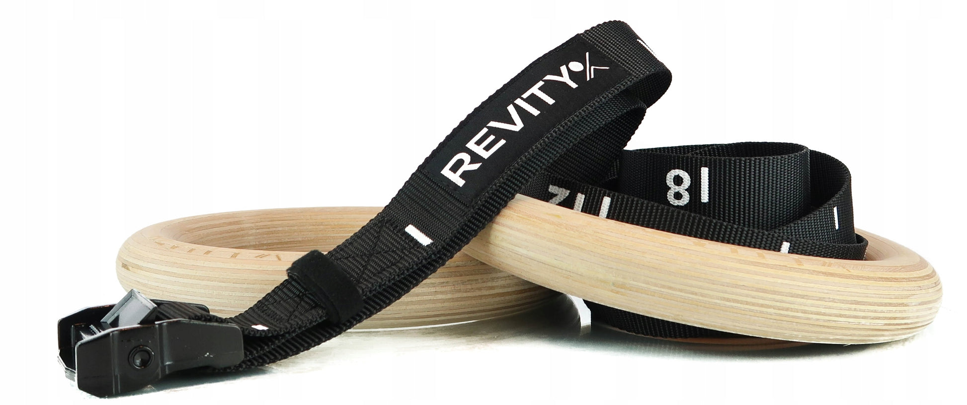 Mediniai gimnastikos žiedai pratimams su matuokliu ir rankenomis