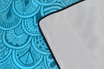 PREMIUM XXL 200x200 cm Vandeniui atsparus ir storai izoliuotas paplūdimio / iškylų pledas