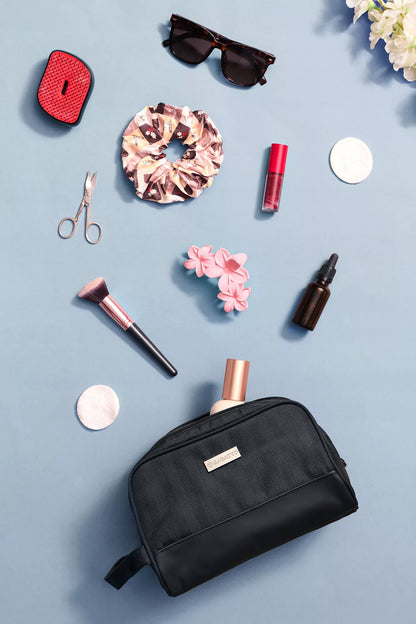 Ekologiškos odos kosmetinė, Juoda