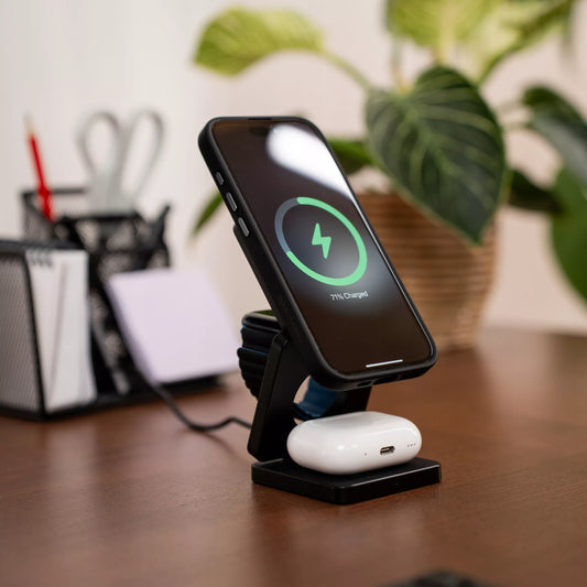 3-in-1 belaidis įkroviklis – iPhone, AirPods, Apple Watch