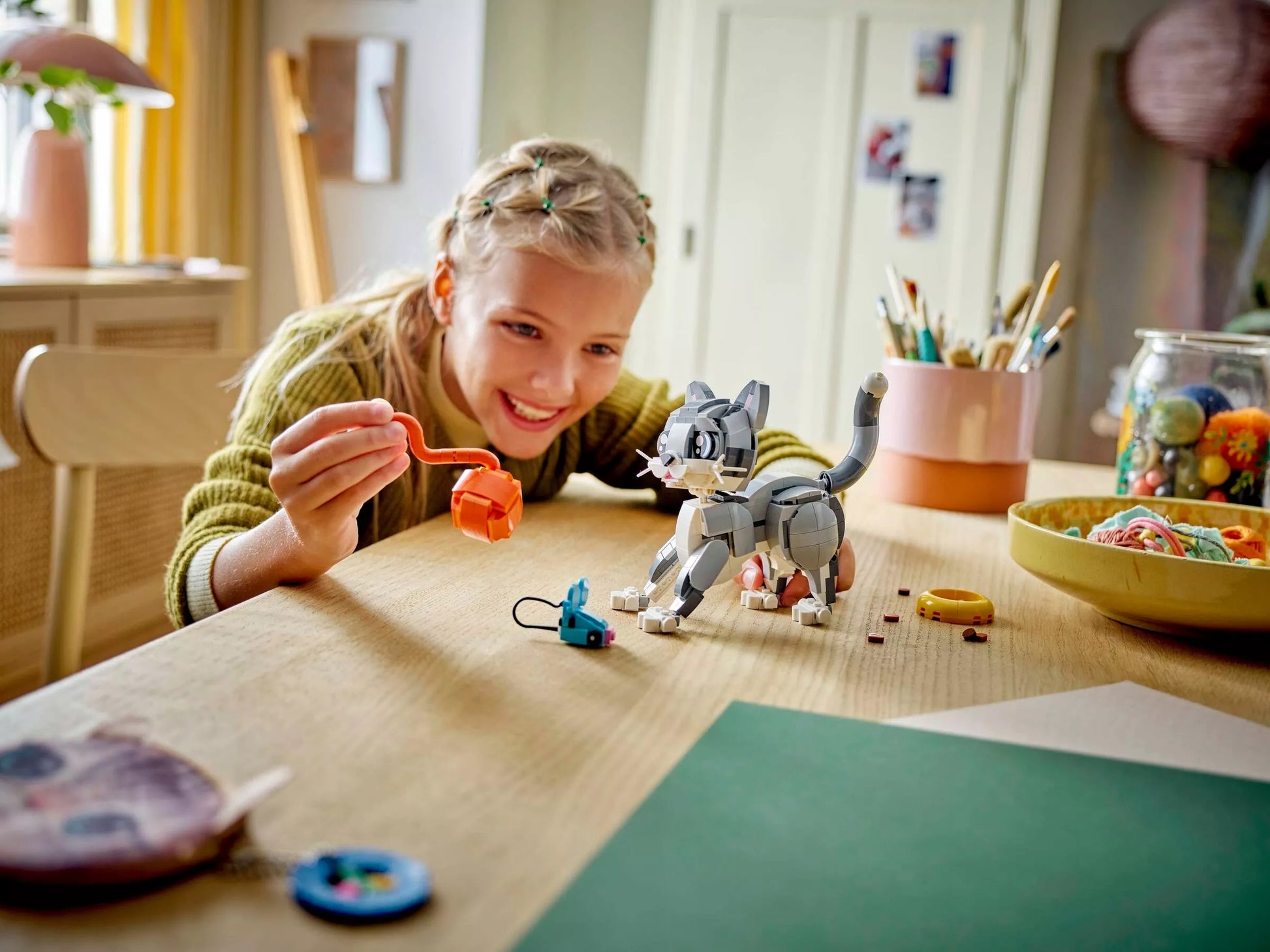 LEGO Creator 3-in-1 Žvalus katinas Judantis šuo Žavinga balandė 31163