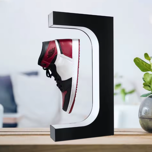 Levitating shoe rack