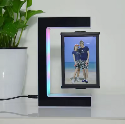 Levitating photo frame