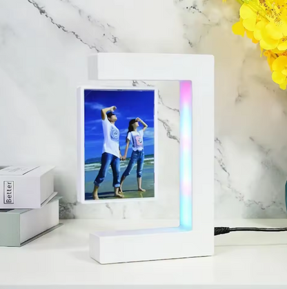 Levitating photo frame